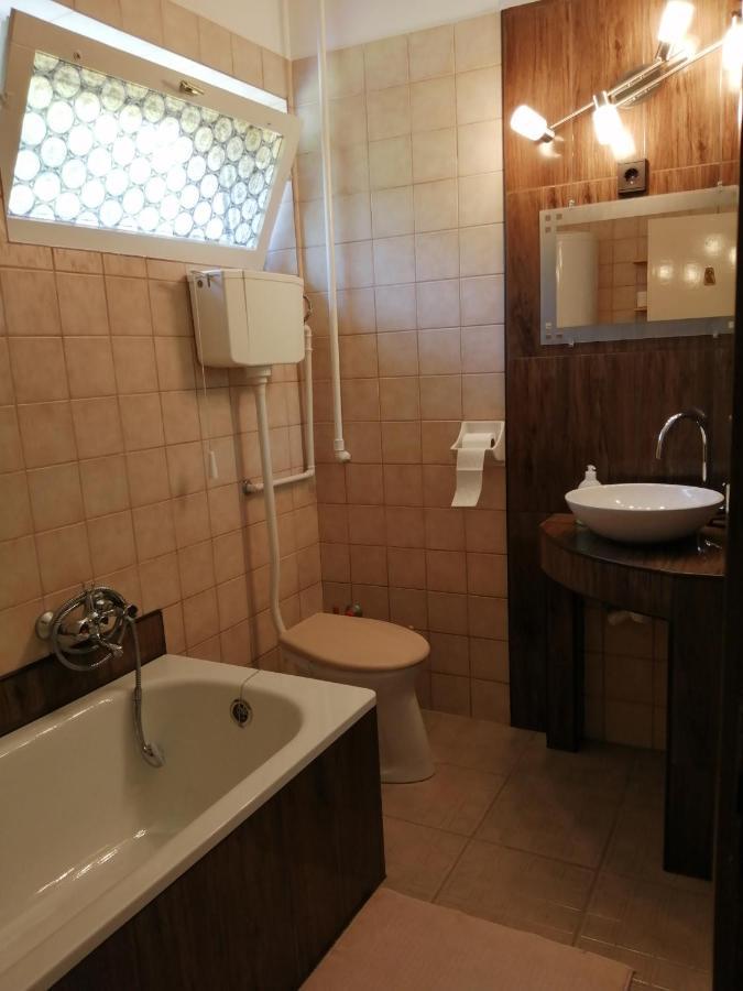 Kaman Nyaralo Apartment Badacsonytomaj Exterior foto